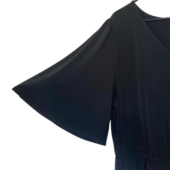 GIRL WITH CURVES NWOT Knit Midi Dress with Flutter Sleeve Black Size XL Slit Hem - Picture 3 of 6